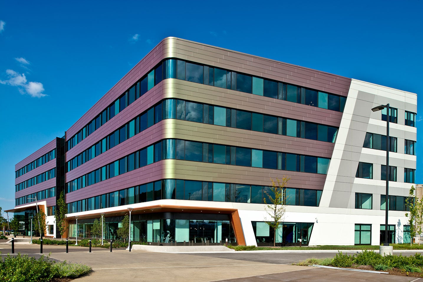 Waterproof and Sealing System Solution for Aluminum Veneer Curtain Wall